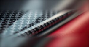 水圧転写でカーボン調に加飾された製品